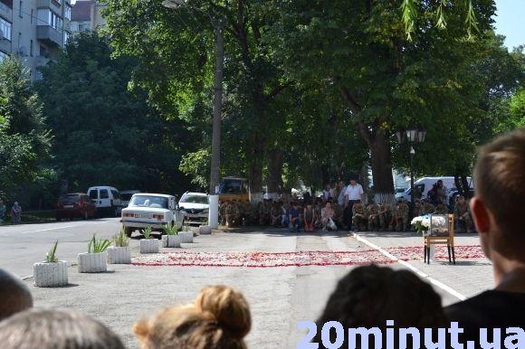 Кам’янець попрощався із Ростиславом Доброшинським, фото №3 на сайті 20minut.ua