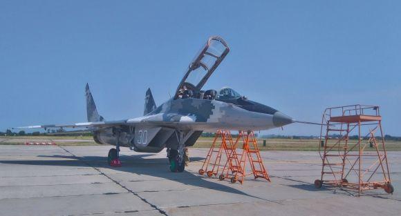 Аж вуха позакладало: як президент прилетів до Вінниці на винищувачі, фото №1 на сайті 20minut.ua