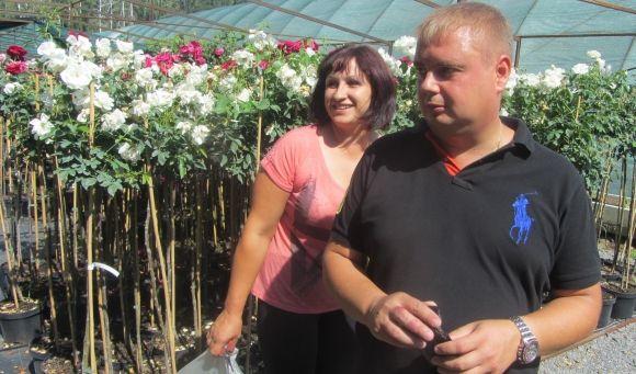 Новини Вінниці - фото з Трояндове поле під Вінницею: Яку квітку вирощують сім(!) років Трояндове поле під Вінницею: Яку квітку вирощують сім(!) років, фото №11 на сайті 20minut.ua