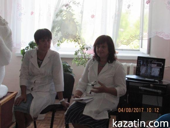 Лікарі вчили майбутніх та нових мам, фото №5 на сайті 20minut.ua