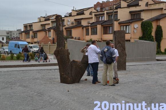 TORBAN, дерево й мистецтво: у Кам’янці відкрили фестиваль “Поділля Woodcraft” на сайті 20minut.ua TORBAN, дерево й мистецтво: у Кам’янці відкрили фестиваль “Поділля Woodcraft”, фото №5 на сайті 20minut.ua