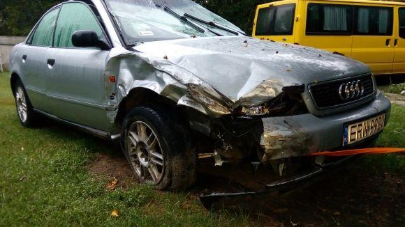 У аварії біля Калинівки мало не постраждала 2,5-річна дитина. Водій шукає свідків на сайті 20minut.ua У аварії біля Калинівки мало не постраждала 2,5-річна дитина. Водій шукає свідків, фото №1 на сайті 20minut.ua