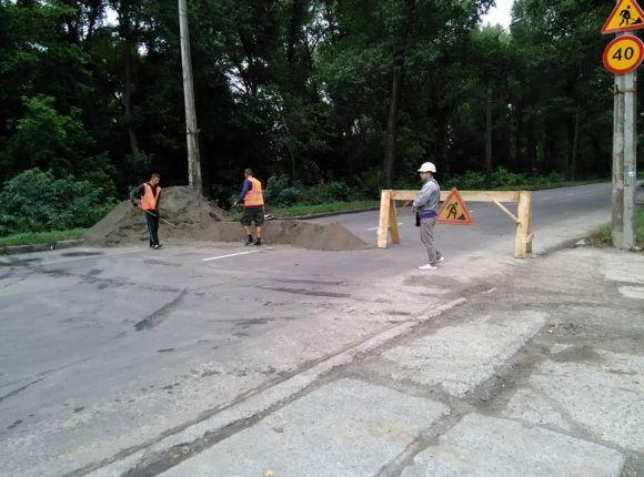 Рух перекрито! Старокостянтинівський міст закрили на ремонт на сайті vsim.ua Рух перекрито! Старокостянтинівський міст закрили на ремонт, фото №2 на сайті vsim.ua