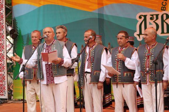 Новини Тернополя - фото з Як торік палала лемківська ватра у Монастириськах Як торік палала лемківська ватра у Монастириськах, фото №4 на сайті 20minut.ua