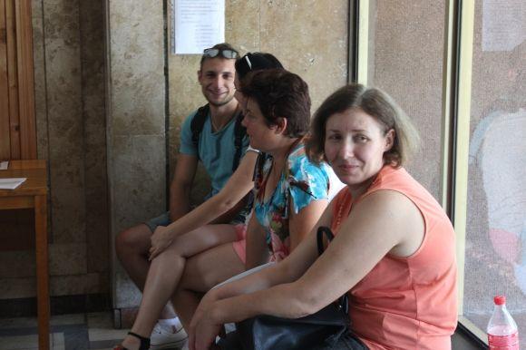 У паспортному відвідувачі спересердя порвали на шматки списки черг, фото №1 на сайті 20minut.ua