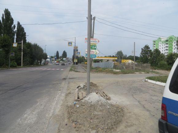 Новини Хмельницького - фото з На Трудовій облаштовують нову зупинку громадського транспорту На Трудовій облаштовують нову зупинку громадського транспорту, фото №3 на сайті vsim.ua