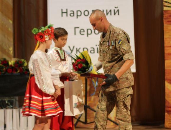 Лікар Ксю отримала орден «Народний Герой України» - «Скількох пацанів Танюха витягла на передовій!» на сайті 20minut.ua Лікар Ксю отримала орден «Народний Герой України» - «Скількох пацанів Танюха витягла на передовій!», фото №2 на сайті 20minut.ua