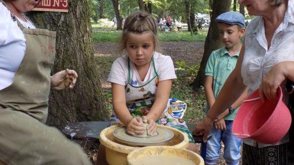 Медовий фестиваль у Хмельницькому:  чим зустрів перший день, фото №2 на сайті vsim.ua