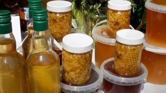 У парк Чекмана з’їхалися пасічники. Який мед і за скільки продають, фото №5 на сайті vsim.ua