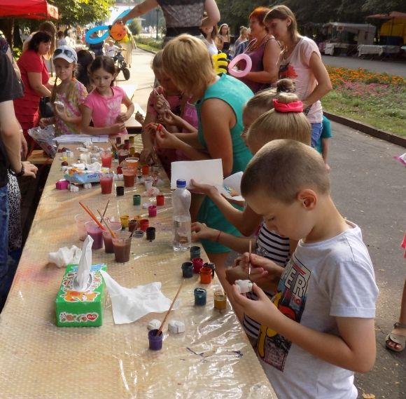 Медовий фестиваль у Хмельницькому:  чим зустрів перший день, фото №5 на сайті vsim.ua
