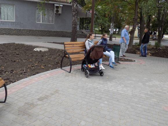 Міні-сквер у Гречанах обійшовся міському бюджету в 280 тисяч гривень на сайті vsim.ua Міні-сквер у Гречанах обійшовся міському бюджету в 280 тисяч гривень, фото №7 на сайті vsim.ua