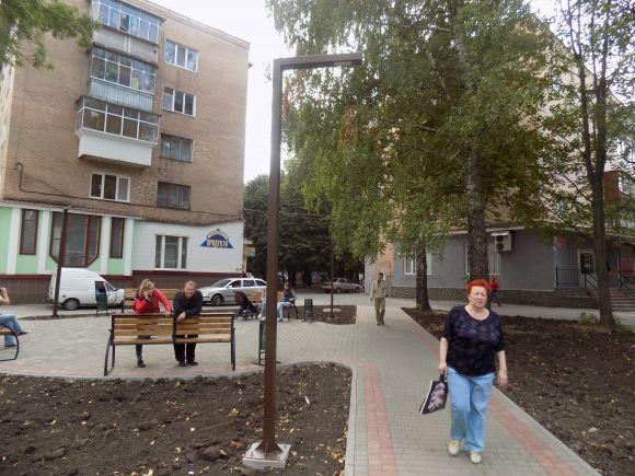 Міні-сквер у Гречанах обійшовся міському бюджету в 280 тисяч гривень на сайті vsim.ua Міні-сквер у Гречанах обійшовся міському бюджету в 280 тисяч гривень, фото №4 на сайті vsim.ua