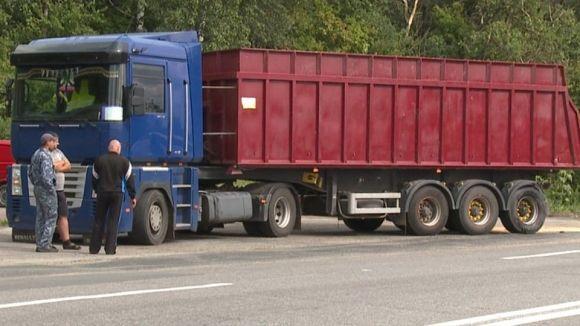 Смертельна потрійна ДТП біля Вінниці: загинули двоє пасажирів «Peugeot» на сайті 20minut.ua Смертельна потрійна ДТП біля Вінниці: загинули двоє пасажирів «Peugeot», фото №3 на сайті 20minut.ua