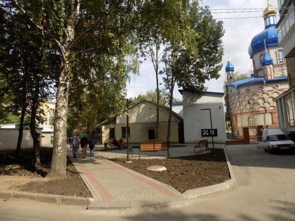 Міні-сквер у Гречанах обійшовся міському бюджету в 280 тисяч гривень на сайті vsim.ua Міні-сквер у Гречанах обійшовся міському бюджету в 280 тисяч гривень, фото №1 на сайті vsim.ua