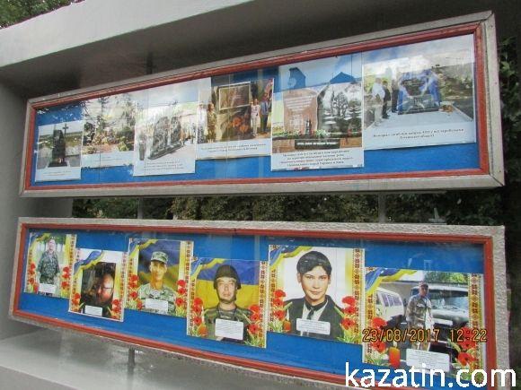 В Козятині знову дощить,  але базарне життя продовжується, фото №14 на сайті 20minut.ua