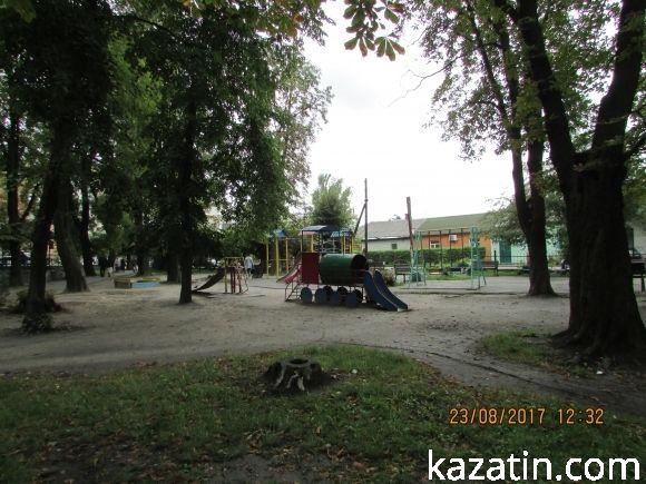 В Козятині знову дощить,  але базарне життя продовжується, фото №9 на сайті 20minut.ua