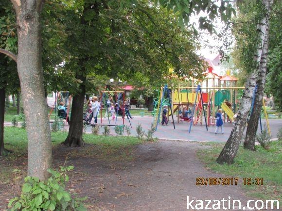 В Козятині знову дощить,  але базарне життя продовжується, фото №10 на сайті 20minut.ua