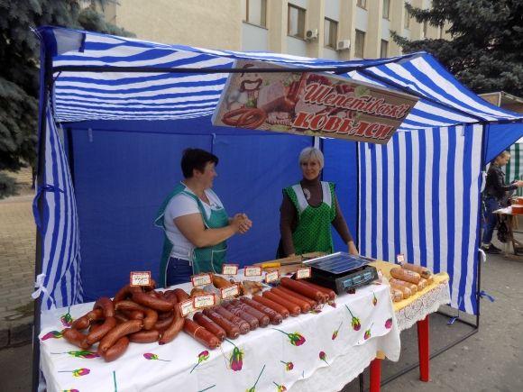 Чим і за скільки пригощали хмельничан у День Незалежності на сайті vsim.ua Чим і за скільки пригощали хмельничан у День Незалежності, фото №7 на сайті vsim.ua