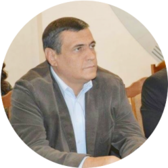 Хуторянські проти ДКшників? У Вінниці назріває справжній «вестерн» на сайті 20minut.ua Хуторянські проти ДКшників? У Вінниці назріває справжній «вестерн», фото №2 на сайті 20minut.ua