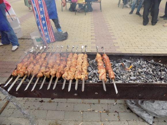 Чим і за скільки пригощали хмельничан у День Незалежності на сайті vsim.ua Чим і за скільки пригощали хмельничан у День Незалежності, фото №1 на сайті vsim.ua