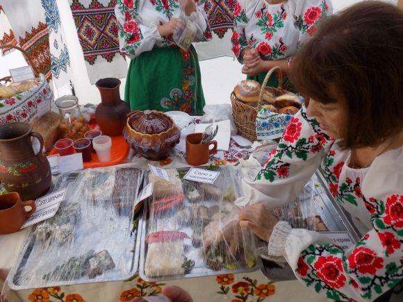 Чим і за скільки пригощали хмельничан у День Незалежності на сайті vsim.ua Чим і за скільки пригощали хмельничан у День Незалежності, фото №9 на сайті vsim.ua