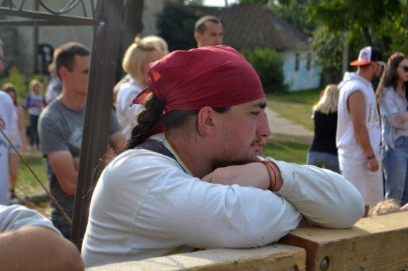 Фоторепортаж з першого дня "Старкон фесту" на сайті vsim.ua Фоторепортаж з першого дня "Старкон фесту", фото №18 на сайті vsim.ua