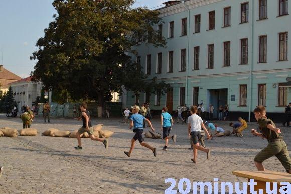 У Кам’янці “відгриміла” “Остання столиця” на сайті 20minut.ua У Кам’янці “відгриміла” “Остання столиця”, фото №10 на сайті 20minut.ua
