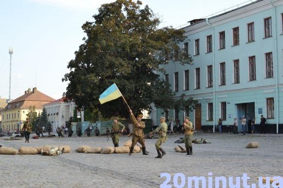 У Кам’янці “відгриміла” “Остання столиця” на сайті 20minut.ua У Кам’янці “відгриміла” “Остання столиця”, фото №9 на сайті 20minut.ua