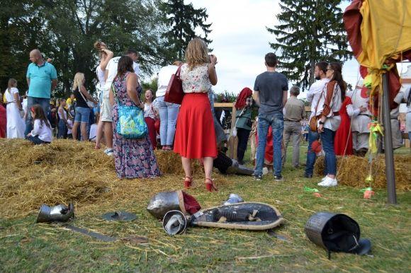 Фоторепортаж з першого дня "Старкон фесту" на сайті vsim.ua Фоторепортаж з першого дня "Старкон фесту", фото №14 на сайті vsim.ua