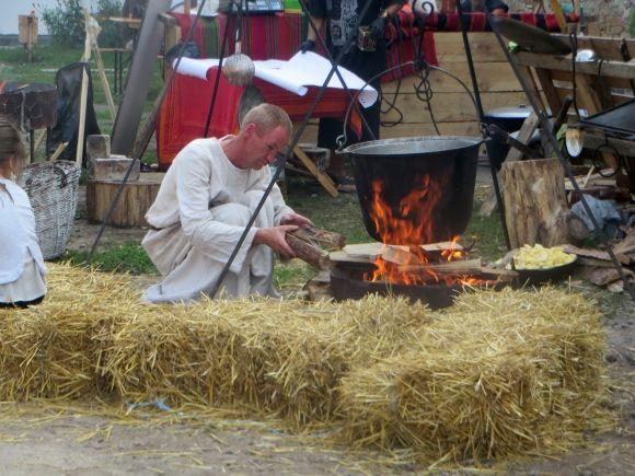 "Старкон фест" прокинувся. Як готуються до другого дня, фото №4 на сайті vsim.ua