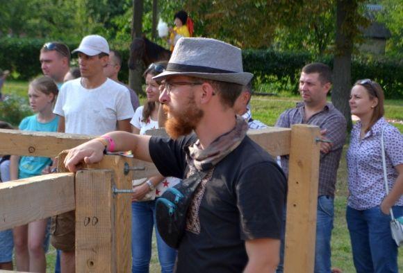 Фоторепортаж з першого дня "Старкон фесту" на сайті vsim.ua Фоторепортаж з першого дня "Старкон фесту", фото №35 на сайті vsim.ua