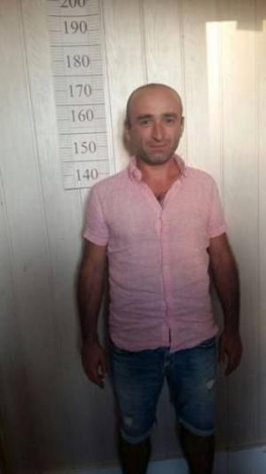 У Києві спіймали кавказців, яких розшукувала тернопільська поліція (ФОТО) на сайті 20minut.ua У Києві спіймали кавказців, яких розшукувала тернопільська поліція (ФОТО), фото №2 на сайті 20minut.ua