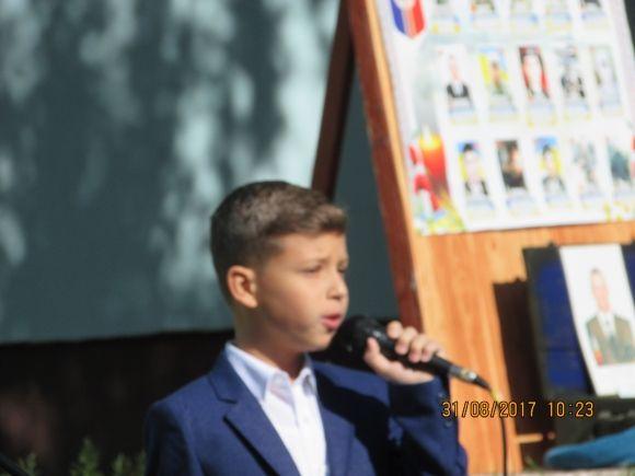 Школа, де навчався герой, пам'ятає Віктора Ковальчука, фото №8 на сайті 20minut.ua