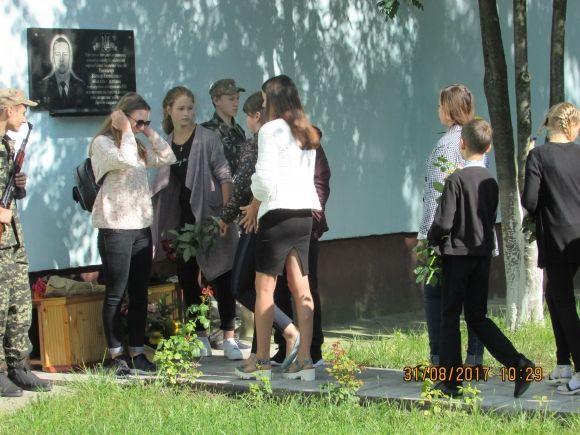 Школа, де навчався герой, пам'ятає Віктора Ковальчука, фото №5 на сайті 20minut.ua