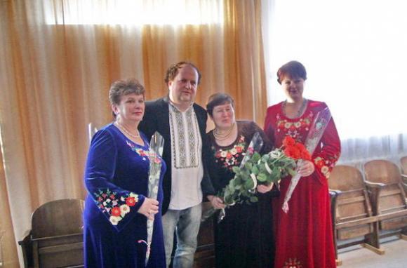 Шкільні спогади лідера «ТІК» Віктора Бронюка: «За те, що підривали колеса літака Ан-2, «влетіло» всій школі!», фото №8 на сайті 20minut.ua