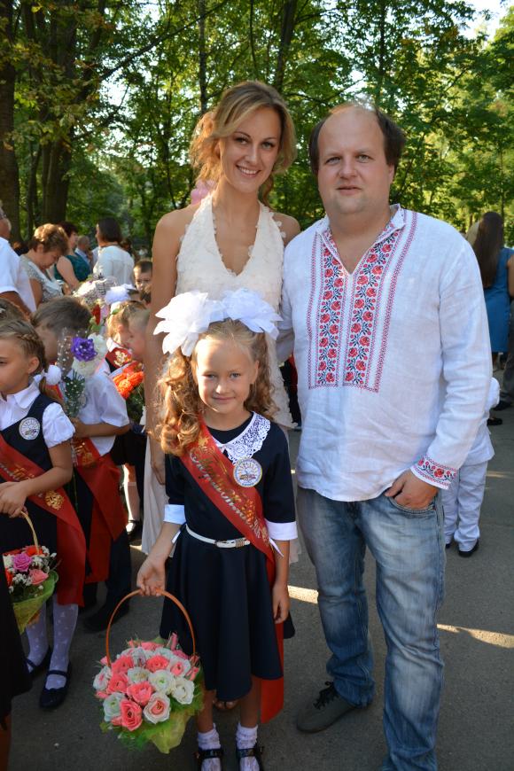 Шкільні спогади лідера «ТІК» Віктора Бронюка: «За те, що підривали колеса літака Ан-2, «влетіло» всій школі!», фото №10 на сайті 20minut.ua