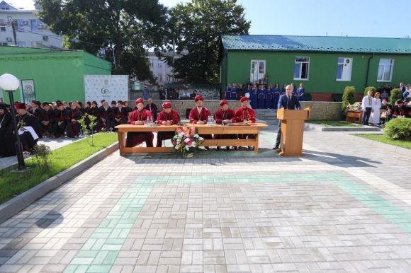 У медичному та педагогічному відбулася посвята у першокурсники на сайті 20minut.ua У медичному та педагогічному відбулася посвята у першокурсники, фото №1 на сайті 20minut.ua