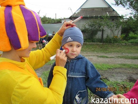 На Чехова дітям подарували майданчик, фото №9 на сайті 20minut.ua