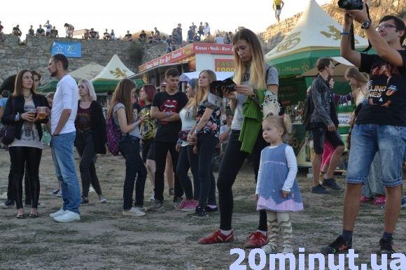 Як Кам’янець фестивалив у перший день “RespublicaFEST” на сайті 20minut.ua Як Кам’янець фестивалив у перший день “RespublicaFEST”, фото №7 на сайті 20minut.ua