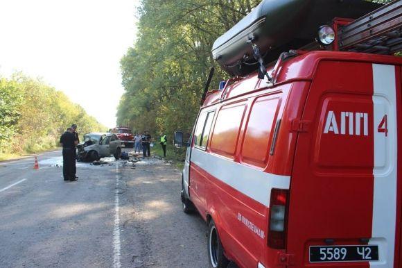 З'явилася нова інформація про смертельну  ДТП на Хмельниччині, фото №2 на сайті vsim.ua