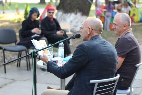 VinBookFest: у Вінниці вперше відбувся фестиваль для книгоманів на сайті 20minut.ua VinBookFest: у Вінниці вперше відбувся фестиваль для книгоманів, фото №14 на сайті 20minut.ua