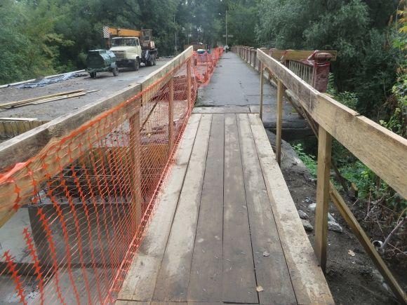 Місяць ремонту Старокостянтинівського мосту: що вже встигли зробити на сайті vsim.ua Місяць ремонту Старокостянтинівського мосту: що вже встигли зробити, фото №1 на сайті vsim.ua