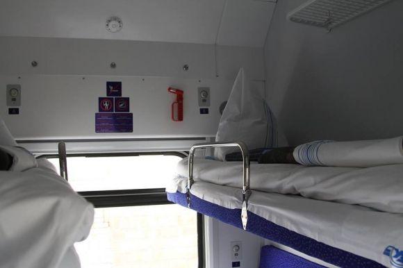 У нових вагонах тернополяни мають кавовий апарат та мікрохвильову піч, фото №1 на сайті 20minut.ua