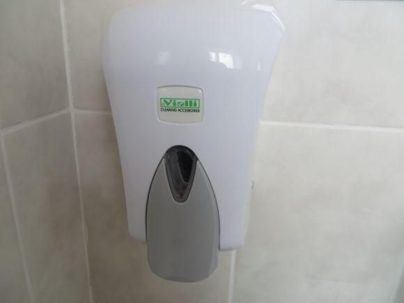 Туалет на мільйон: як виглядає нова "халявна" вбиральня в парку Франка на сайті vsim.ua Туалет на мільйон: як виглядає нова "халявна" вбиральня в парку Франка, фото №4 на сайті vsim.ua