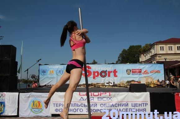 На Тернопіль Спорт Фест підняли 117 - кілограмову штангу  на біцепс, фото №4 на сайті 20minut.ua