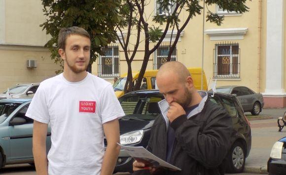 Всеукраїнський автопробіг до 500-річчя Реформації відвідав Хмельницький на сайті vsim.ua Всеукраїнський автопробіг до 500-річчя Реформації відвідав Хмельницький, фото №3 на сайті vsim.ua