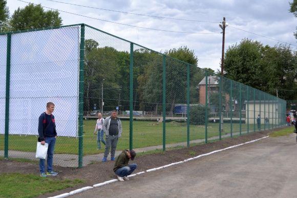 У Гречанах відкрили оновлений за 2 мільйони стадіон на сайті vsim.ua У Гречанах відкрили оновлений за 2 мільйони стадіон, фото №4 на сайті vsim.ua