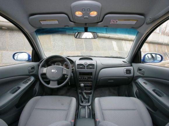 Характеристика и обзор автомобиля Ниссан Альмера на сайті 20minut.ua Характеристика и обзор автомобиля Ниссан Альмера, фото №2 на сайті 20minut.ua