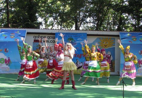 Врожай перемог шоу-театру «КЛЕМ» влітку 2017, фото №4 на сайті 20minut.ua