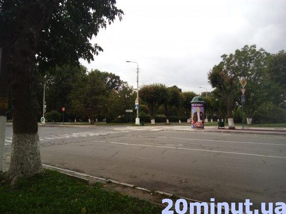 У Кам’янці - Подільському з’явилося вісім колон Моріса на сайті 20minut.ua У Кам’янці - Подільському з’явилося вісім колон Моріса, фото №3 на сайті 20minut.ua